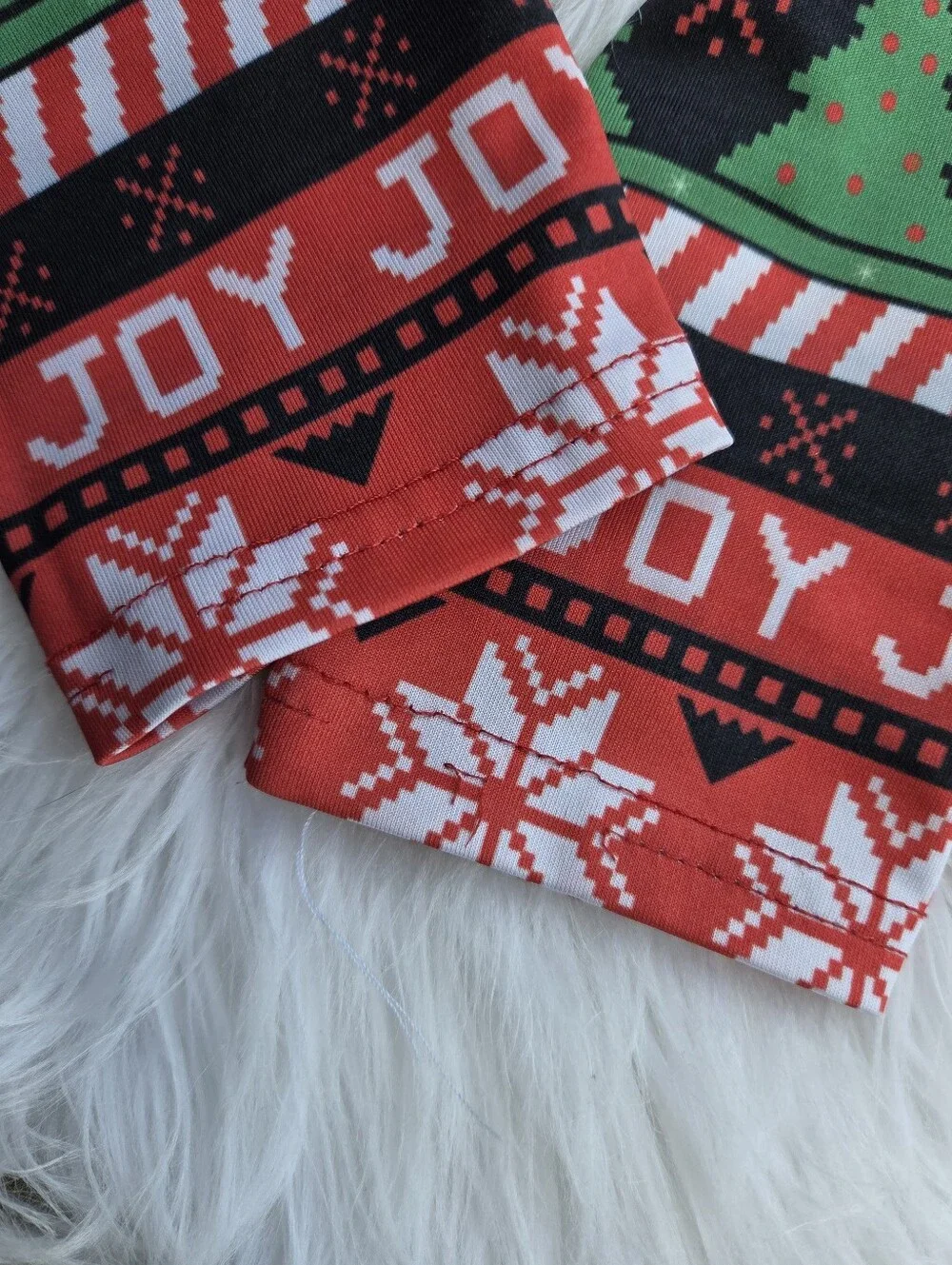 Joyce Concept festive christmas
